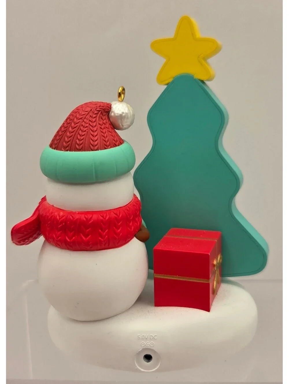Hallmark Keepsake 2024 Light It Up! Magic Light Christmas Tree Ornament Snowman